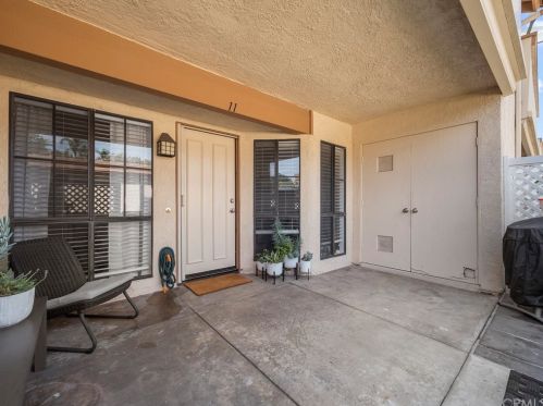 2111 Cheyenne Way, Fullerton CA  92833-4911 exterior