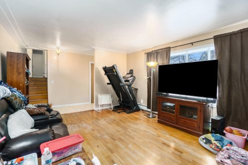 6358 Plainfield Ave, Kalamazoo MI 49048-9477 exterior