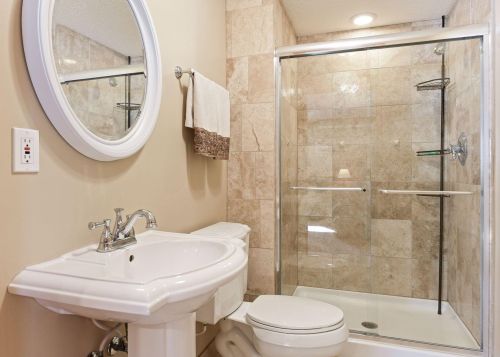 799 Ashley Dr, Chaska MN 55318-1540 exterior