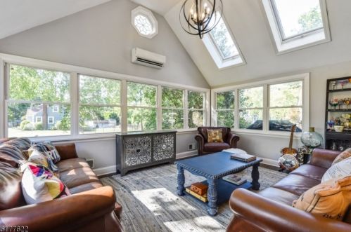 1545 Martine Ave, Scotch Plains NJ 07076-2901 exterior