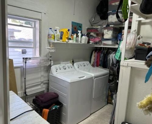 405 Stewart Ave, Big Rapids MI 49307-2025 exterior