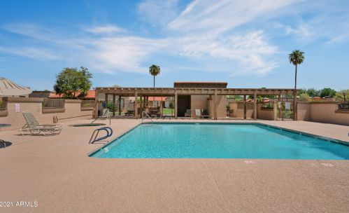 97 Cooper Rd, Chandler AZ 85225-5892 exterior
