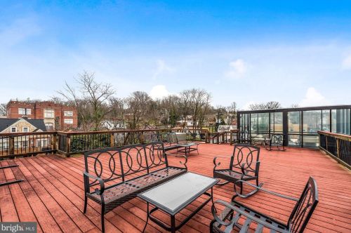 1620 29th St, Washington DC  20007-2901 exterior