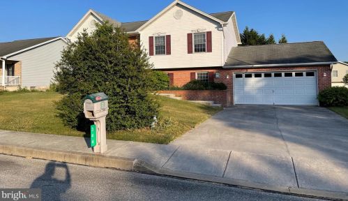 344 Lexington Way, Littlestown, PA 17340-1565