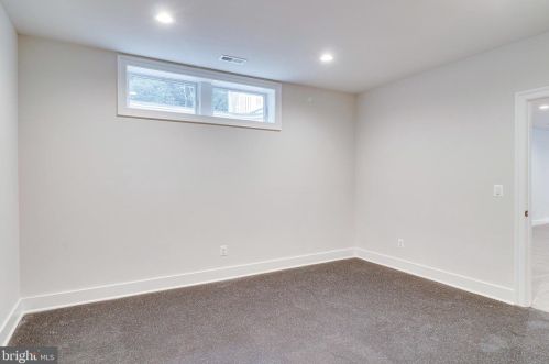 6208 Kellogg Dr, Mc Lean VA  22101-3121 exterior