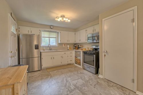 54 Observatory St, Manor PA 15665-9748 exterior