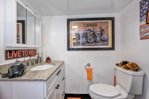 1014 Hansen St, Pittsburgh PA 15209-2000 exterior