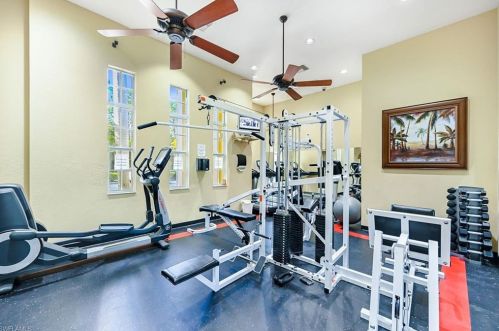 4430 Botanical Place Cir, Naples FL 34112-2405 exterior