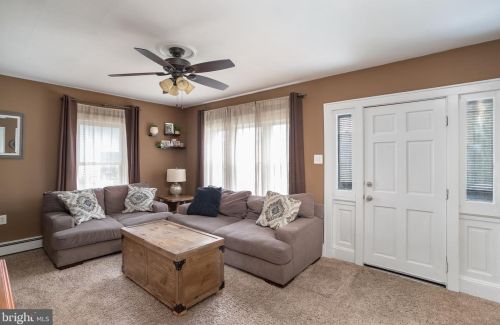 1828 Exton Ave, Trenton NJ 08610-3323 exterior