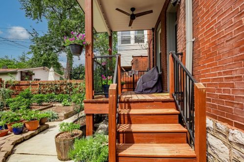 3882 Humphrey St, Saint Louis MO 63116-4825 exterior