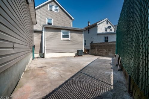 1277 Baker St, Industrial Hillside NJ 07205-2627 exterior