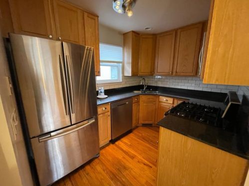 4859 Pulaski Rd, Chicago IL 60629-4121 exterior