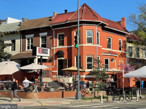 1201 Clifton St, Washington DC 20009-7063 exterior