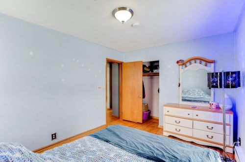 238 Spruce St, South Saint Paul MN 55075-3445 exterior