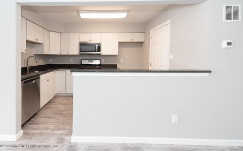 164 Brookfield Dr, Jackson Twp NJ  08527-3860 exterior