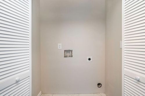 3667 Bolfair Dr, Atlanta GA  30331-3305 exterior