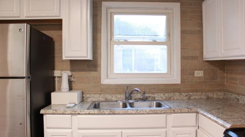 14617 Kenwood, Dolton IL 60419-2423 exterior