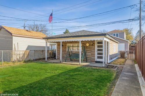 13455 Avenue, Chicago IL  60633-1529 exterior