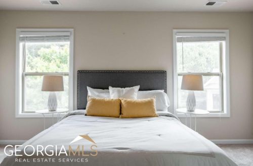 7490 Glisten Ave, Atlanta GA 30328-2865 exterior