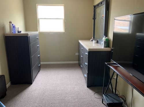 4923 Kamerling Ave, Chicago IL 60651-1812 exterior