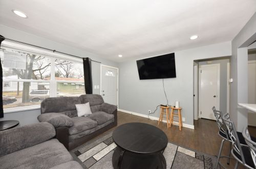 5000 48th St, Milwaukee WI  53218-4442 exterior