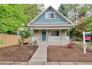 4817 63rd Ave, Portland, OR 97206-4623