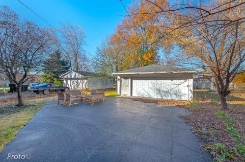 11702 Oakley Ave, Chicago IL  60643-4726 exterior