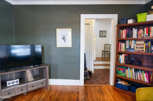 1001 Ardmore, Grand Rapids MI 49507-2710 exterior