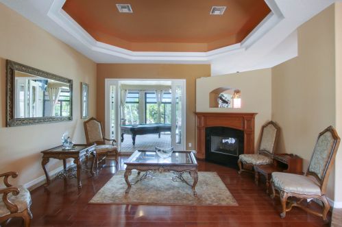 2718 Eagle Dr, Fort Pierce FL 34984-8913 exterior