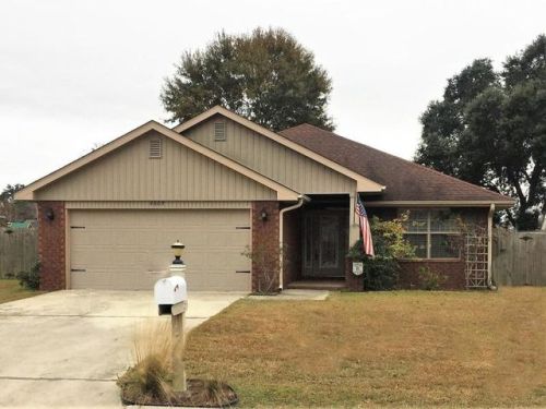 4009 Berry Cir, Milton, FL 32571-6361