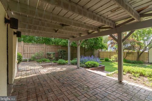 3524 Edmunds St, Washington DC 20007-1463 exterior