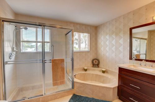 6798 Via Regina, Boca Raton FL 33433-3927 exterior