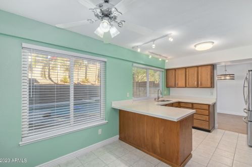 14227 22nd St, Phoenix AZ  85022-4602 exterior