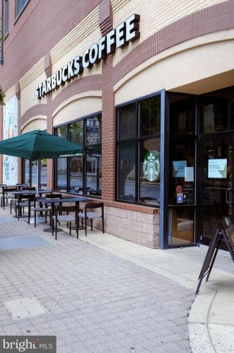 716 Beall Ave, Rockville MD 20850-2107 exterior