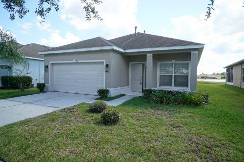 9468 Leatherwood Ave, Tampa FL  33647-3259 exterior