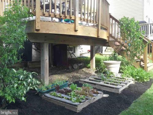 80 Frst Vw Ter, Hanover PA 17331-7449 exterior