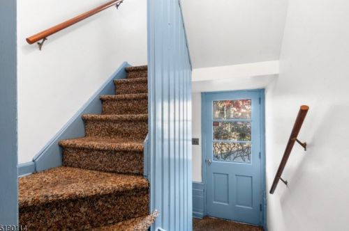 120 Lexington Ave, Cranford NJ 07016-2610 exterior