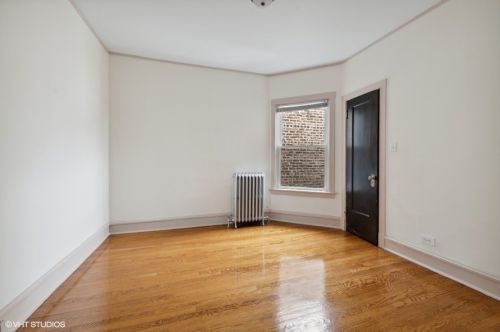 2610 Argyle St, Chicago IL 60625-2738 exterior