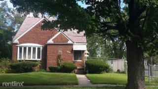 18400 Gilchrist St, Detroit MI  48235-3033 exterior