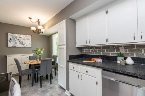 5222 Terry Ave, Milwaukee WI 53223-3066 exterior