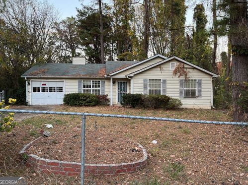 3753 Adamsville Dr, Atlanta, GA 30331-3706