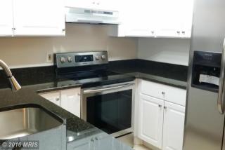 91 Ashlar Hill Ct, Baltimore MD  21234-5942 exterior