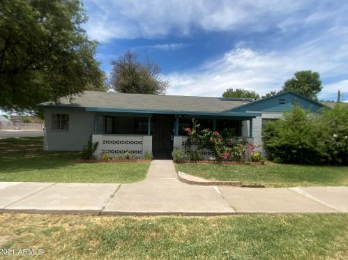 2925 19th Ave, Phoenix AZ  85015-6000 exterior