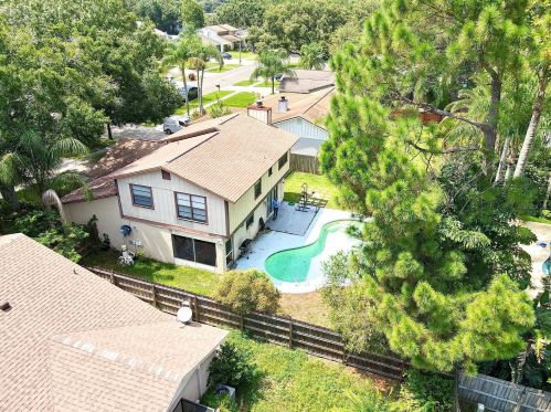 15703 Country Lake Dr, Tampa, FL 33624-1514