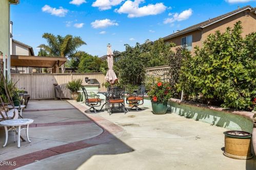 637 Morado Pl, Oxnard CA 93030 exterior