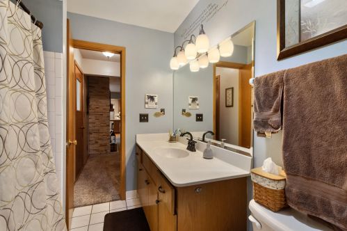 9295 Pearlette Ln, Milwaukee WI 53223-1631 exterior