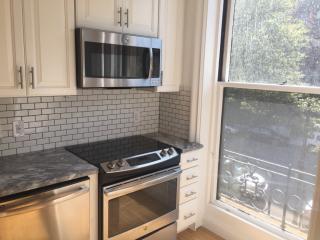 246 Beacon St, Boston MA  02116 exterior