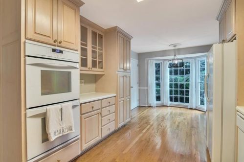 1450 Brawley Cir, Atlanta GA 30319-1713 exterior