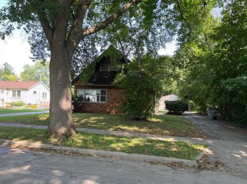 6466 42nd St, Milwaukee, WI 53209-3007