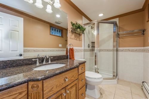 140 Hayrick Ln, Commack NY 11725-1232 exterior